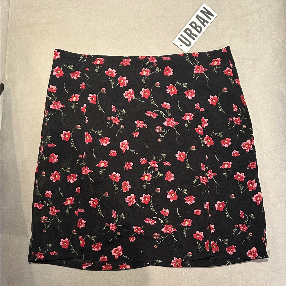 Urban Outfitters Black and Pink Floral Mini Skirt